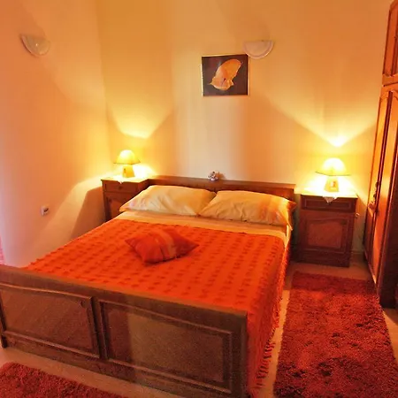 Slavka.1 Apartman Pupnat